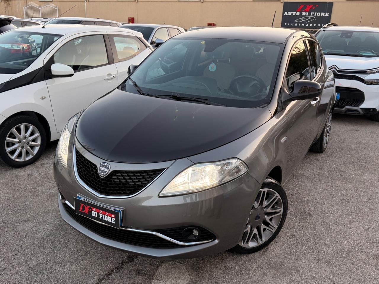 Lancia Ypsilon 1.3 MJT 95Cv PLATINUM IPER FULL