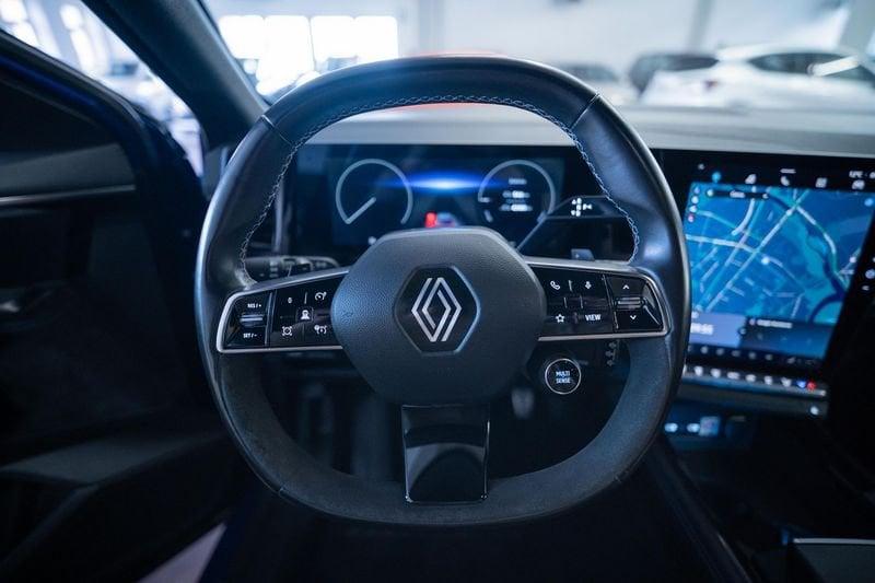 Renault Austral 1.2 E-Tech full hybrid Iconic Esprit Alpine 200cv auto