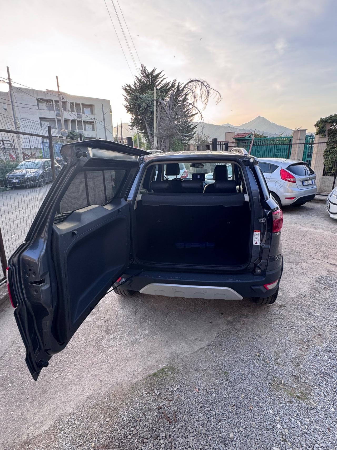 Ford EcoSport 1.5 TDCi 95 CV Titanium