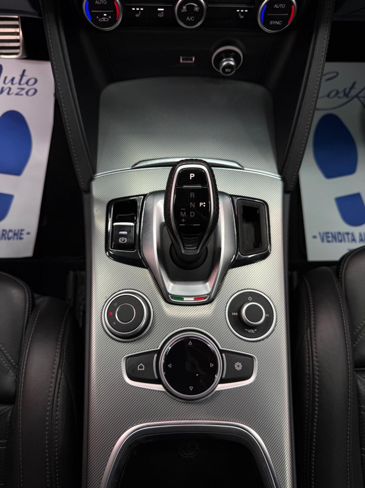 Alfa Romeo Stelvio 2.2 TD 210 CV Q4 Veloce IPER FULL