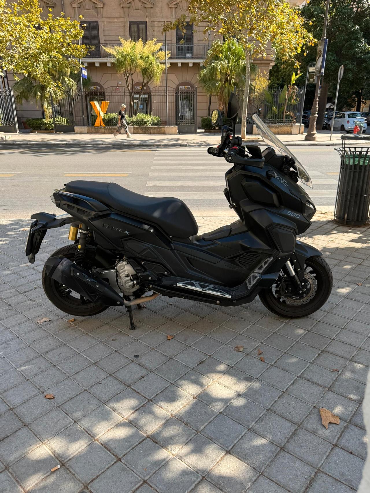 Kl Brera x 300 ADV