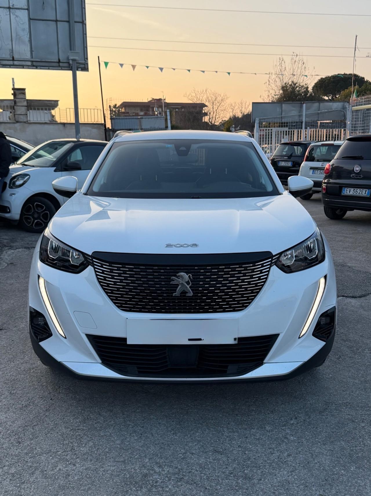 Peugeot 2008 BlueHDi 130 S&S EAT8 Allure