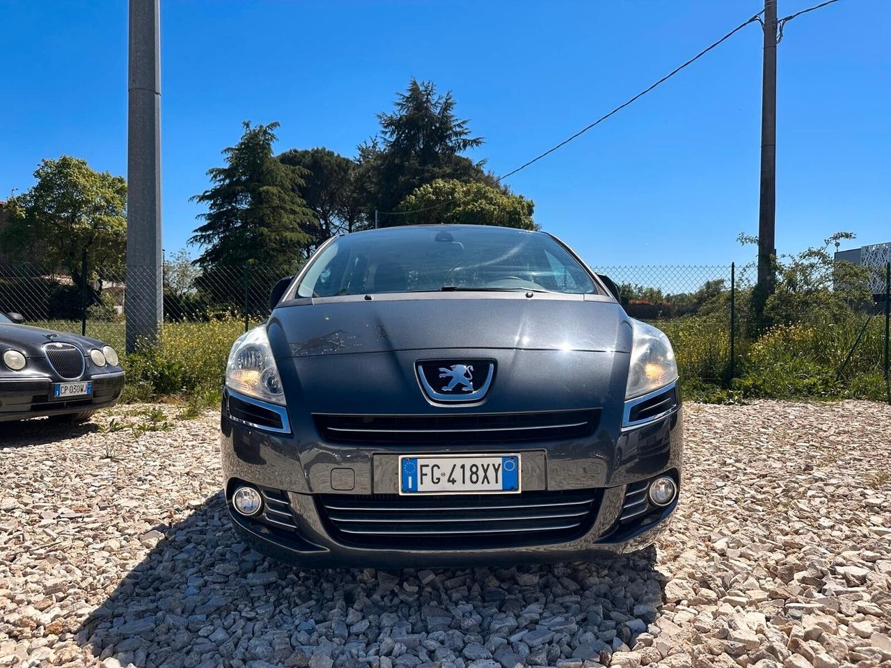 Peugeot 5008 1.6 HDi 112CV Tecno