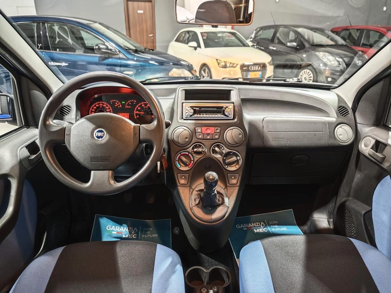 Fiat Panda Benzina Neopatentati 4x4 Distribuzione Nuova