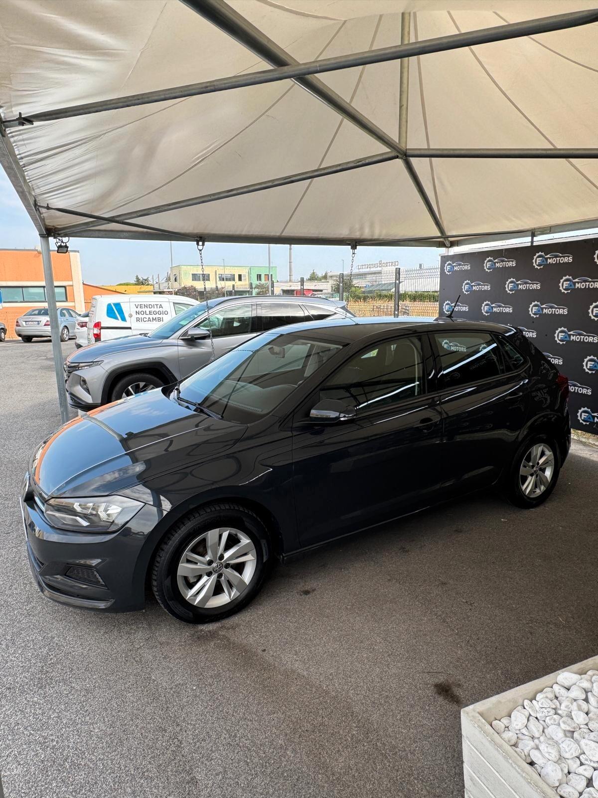 Volkswagen Polo 1.0 EVO 80 CV 5p. Comfortline -OK NEOPATENTATI
