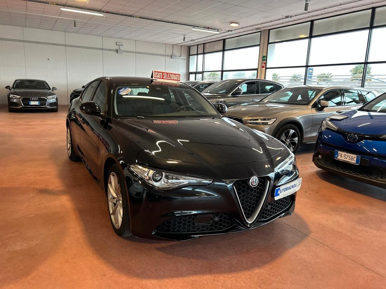 Alfa Romeo Giulia EXECUTIVE 2.2 Turbodiesel AT8 Q4 AWD SPOTICAR