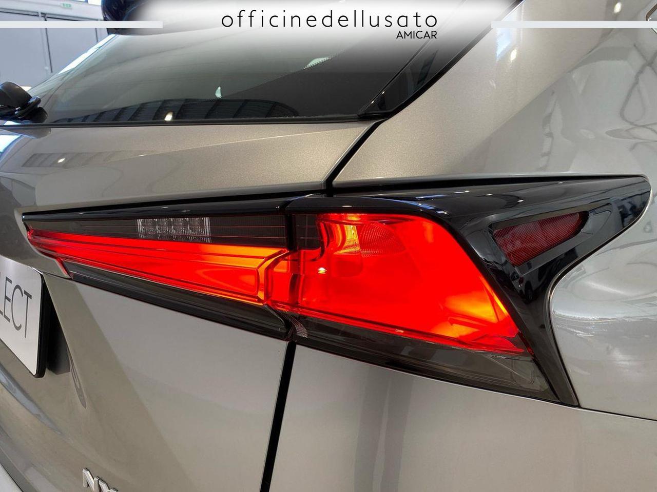 Lexus NX 300 2.5 hybrid business 4wd cvt