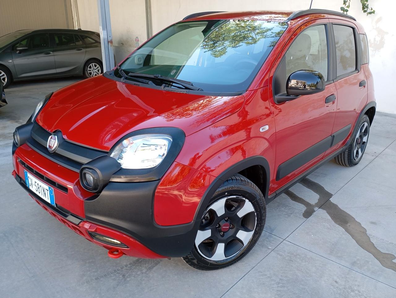 Fiat Panda Cross 1.0 FireFly Hybrid