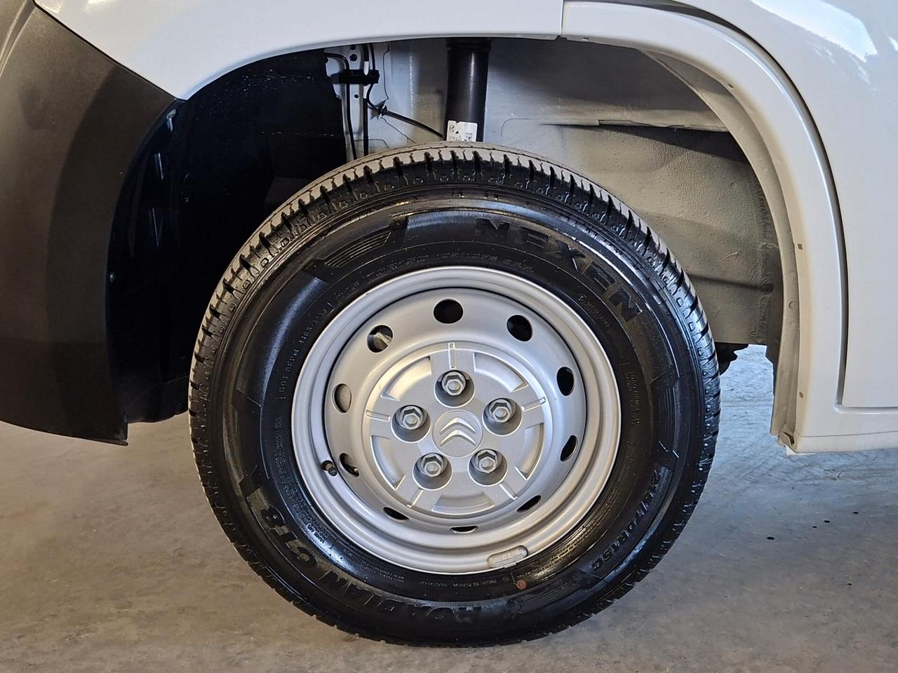 Citroen Jumper 35 2.2 BlueHDi L4 con Furgonatura (BOX) Km.0