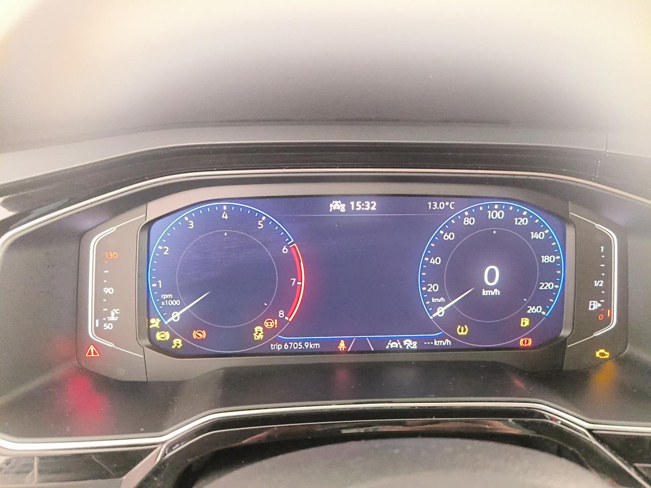 Volkswagen Taigo 1.0 tsi r-line 115cv