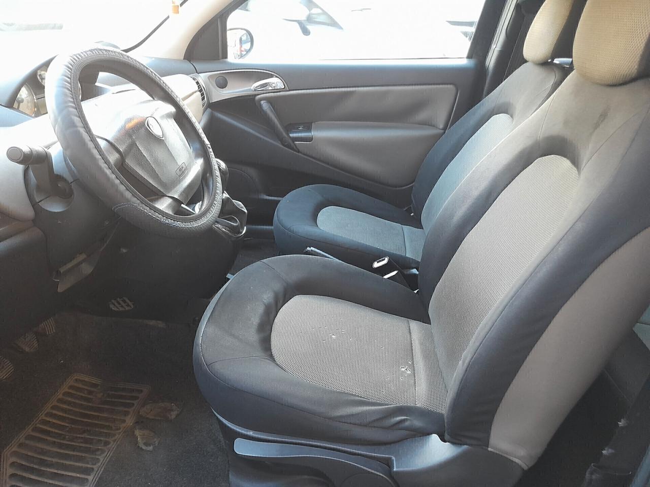 Lancia Ypsilon 1.3 Multijet 16V