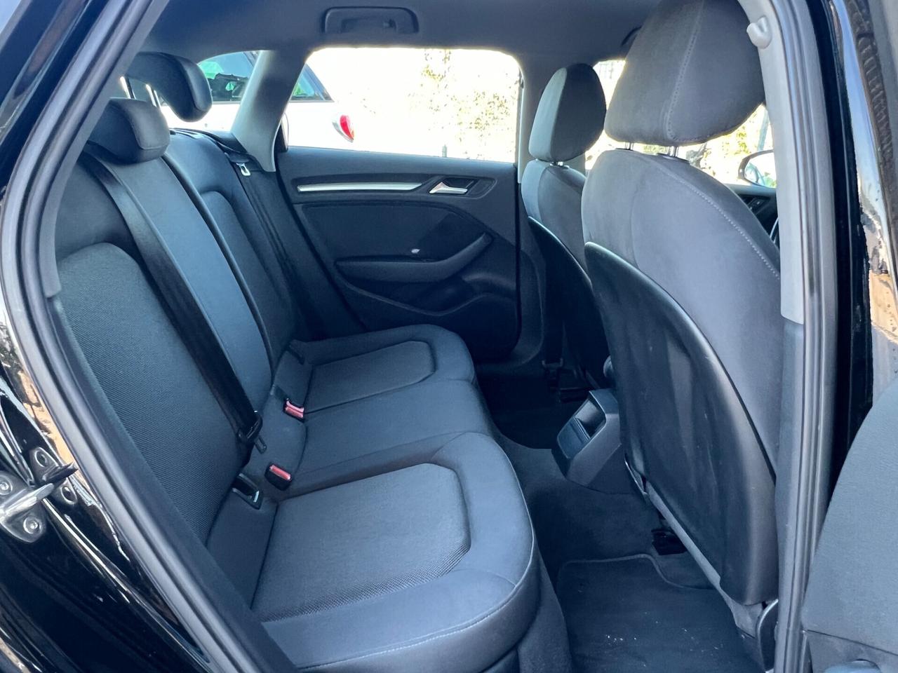 Audi A3 SPB 1.6 TDI 116 CV Business