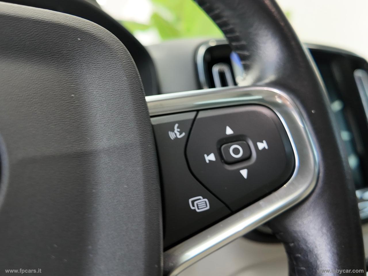 VOLVO XC40 D3 Geartronic Inscription