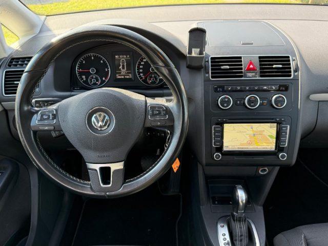 VOLKSWAGEN Touran 2.0 TDI 140 CV DSG High. NAVI - TETTO PAN -GANCIO