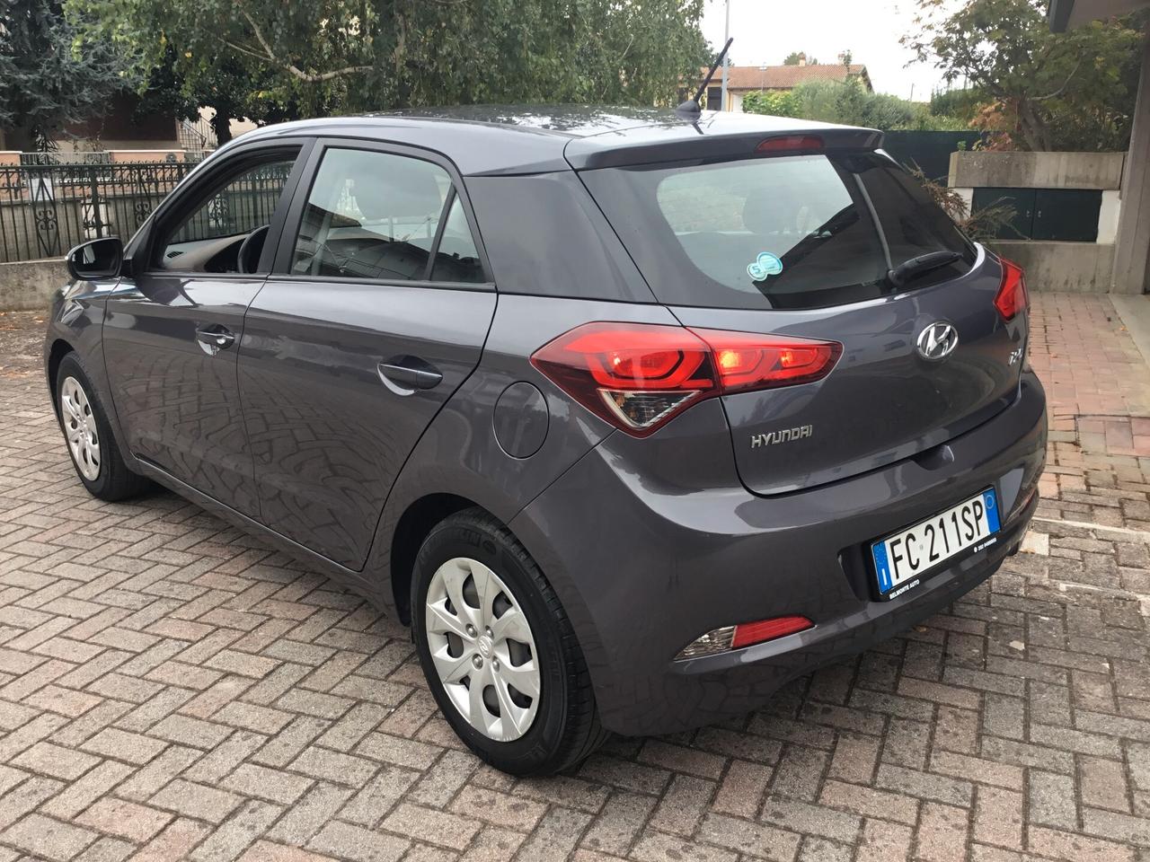 Hyundai i20 1.2 5 porte Classic