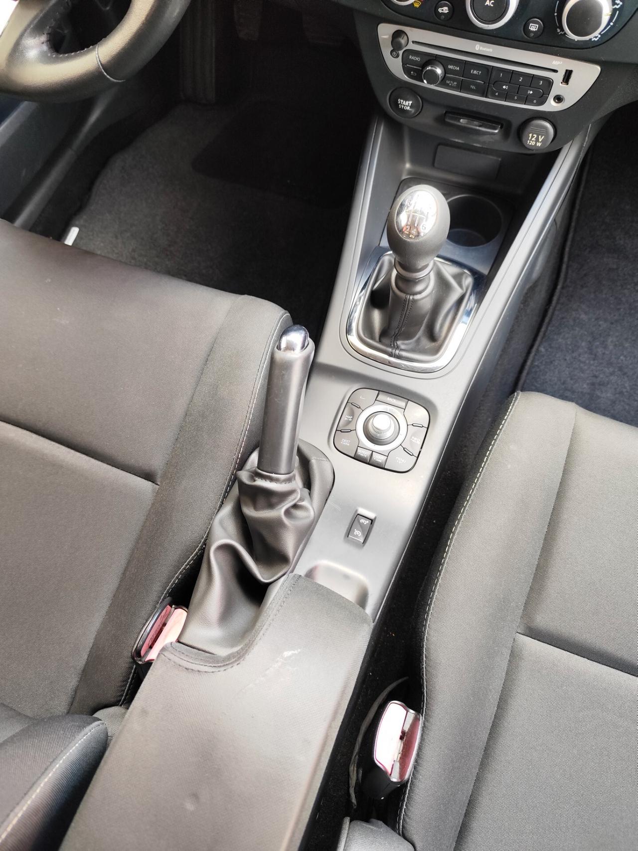 Renault Megane 1.5 dCi 110CV SporTour Live SW