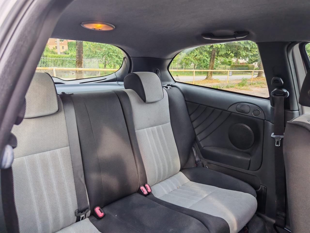 Alfa Romeo 147 1.9JTDm 120cv