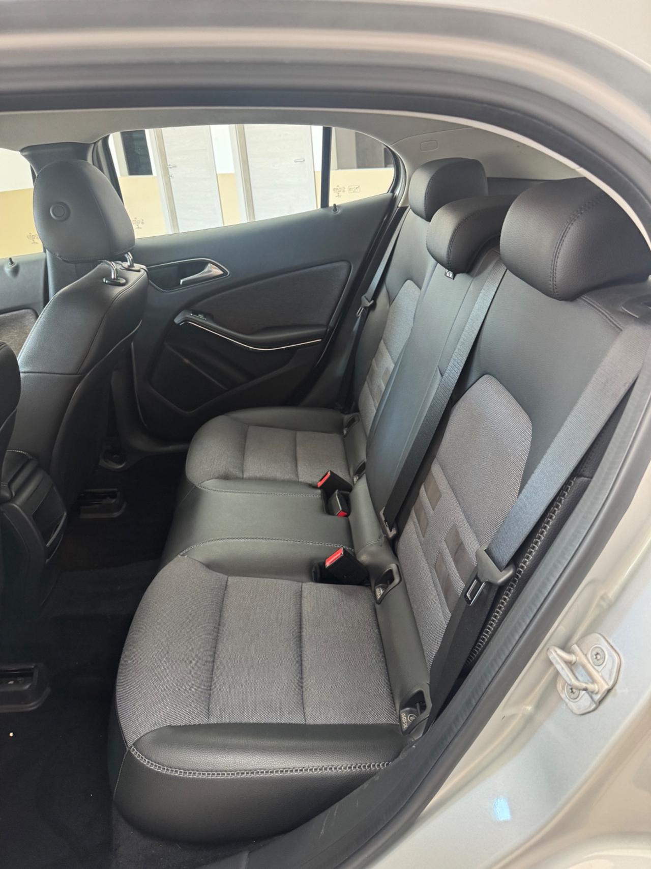 Mercedes-benz GLA 200 d Executive