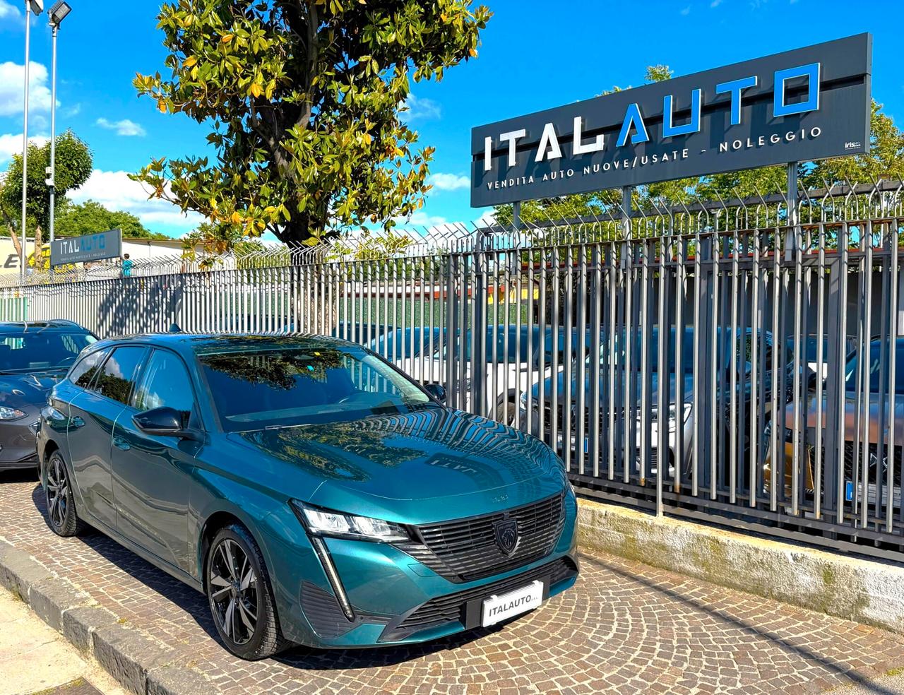 Peugeot 308 BlueHDi 130 S&S EAT8 SW Allure