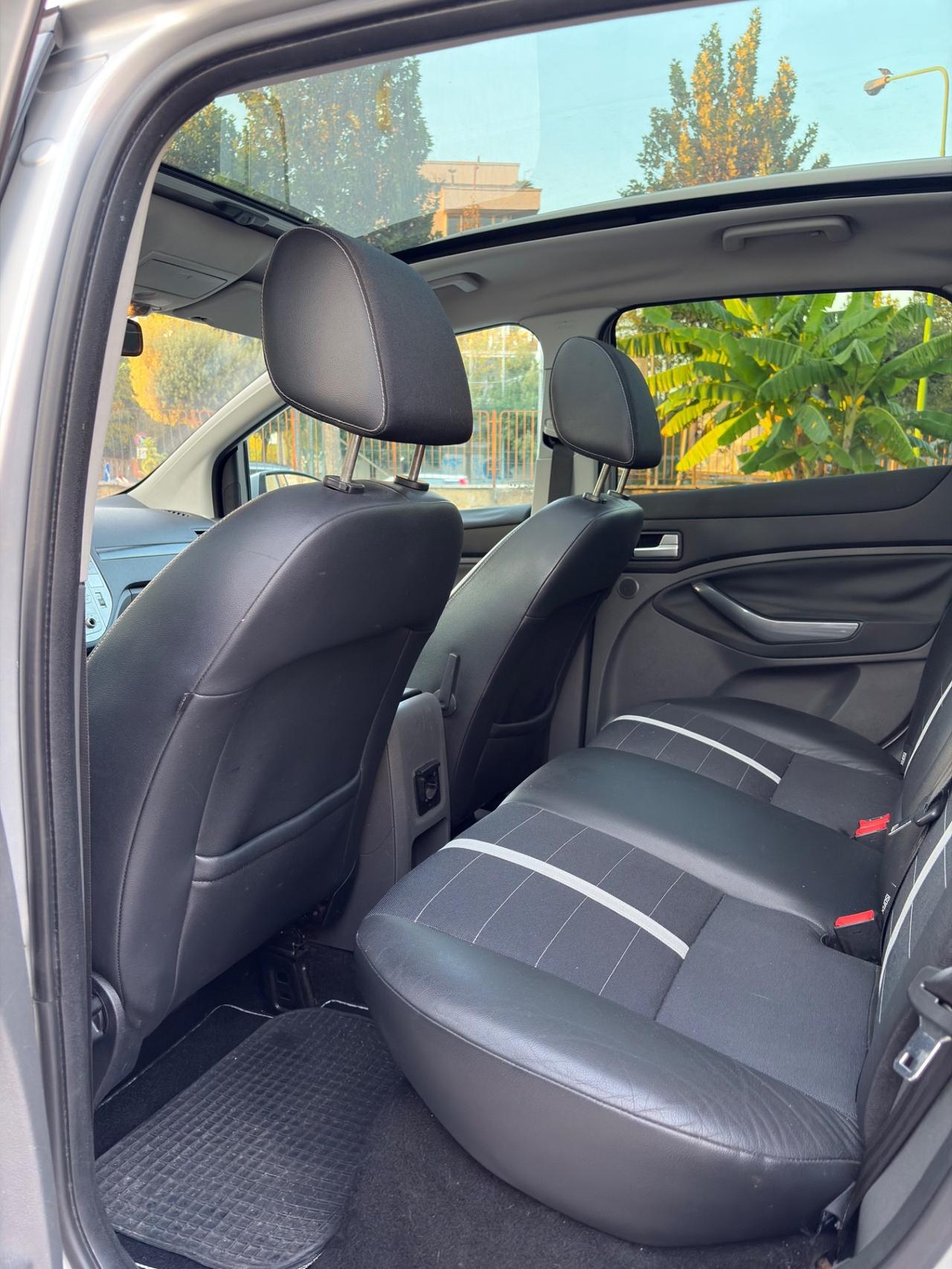 Ford Kuga 2.0 TDCi 136 CV 4WD Titanium