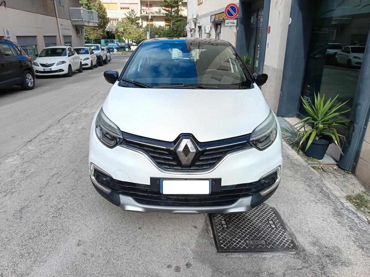 Renault Captur 1.0 Benz. 90 CV Techno Full Opt. km 34.000