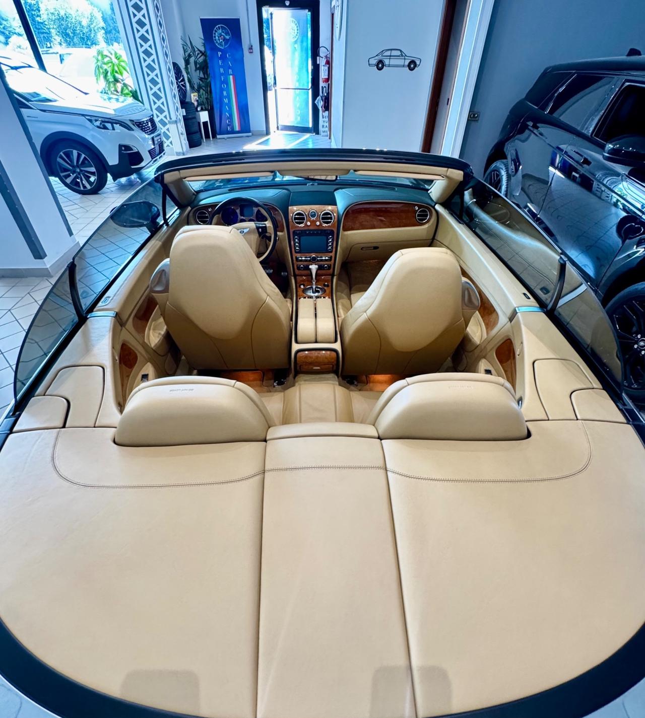 Bentley Continental GTC