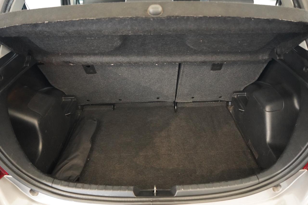 Toyota Yaris 1.0 5 porte Lounge 70 CV