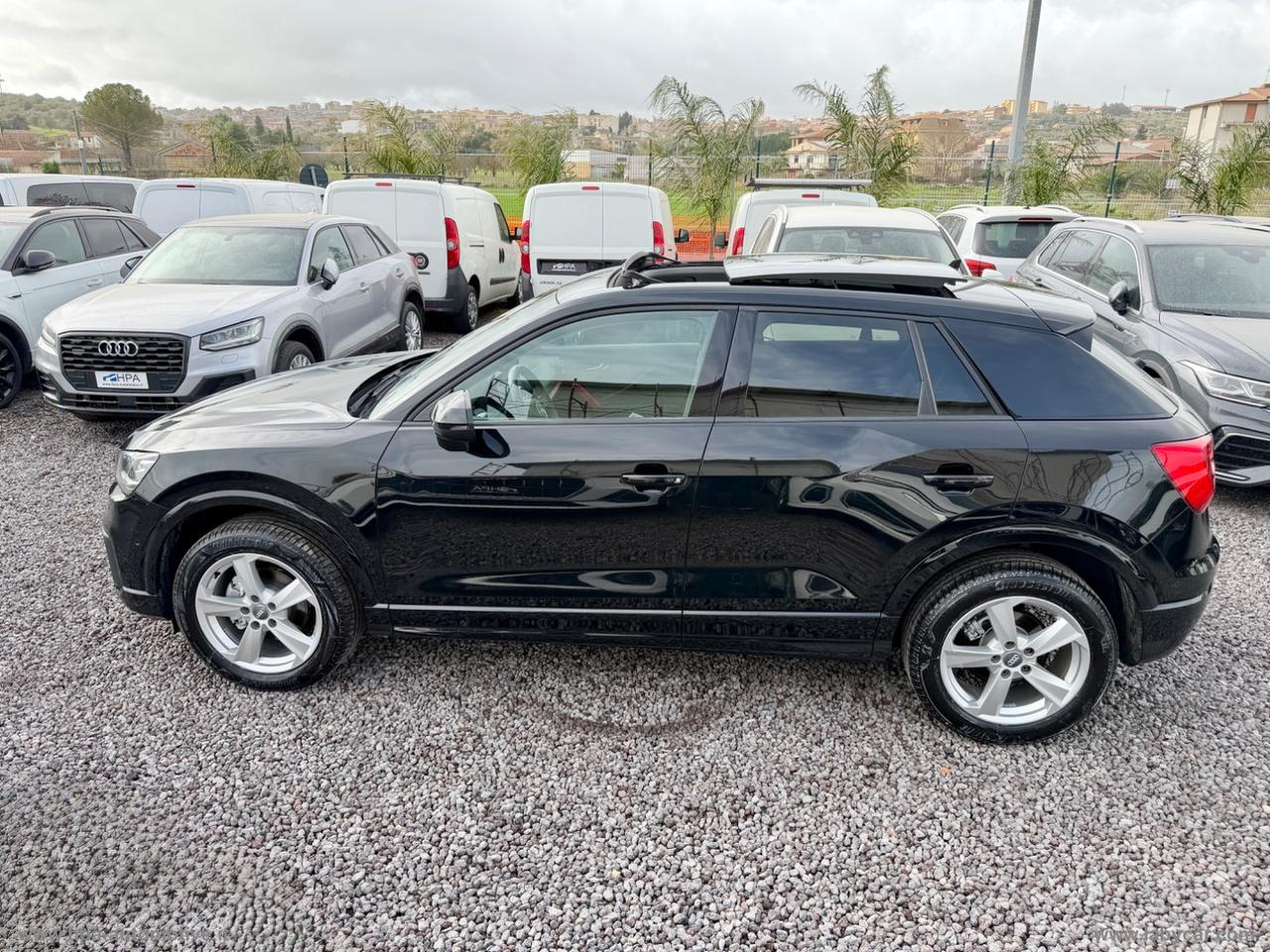 AUDI Q2 1.6 TDI NAVI TETTO SPORT PARCHEGGIO ASSISTITO