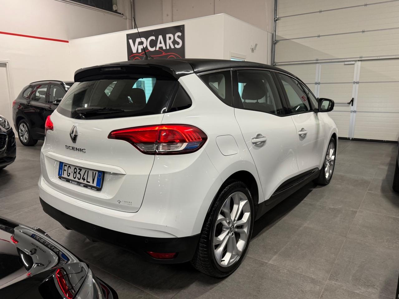Renault Scenic Scénic dCi 8V 110 CV EDC Energy Bose