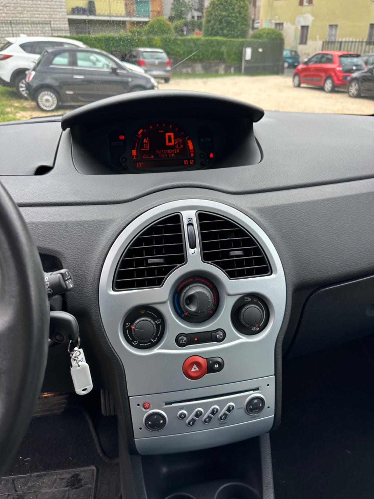 Renault MODUS 1.2 16V DYNAMIQUE KMCERT GARANZ UNICOPR NEOPAT
