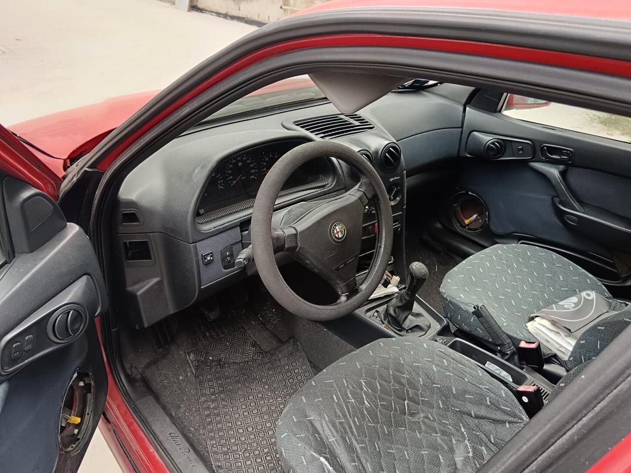Alfa Romeo 146 1.4i 16V Twin Spark cat Junior