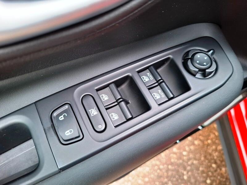 JEEP Renegade 1.3 T4 190cv PHEV 4XE AT6 BlackLine