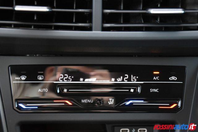 VOLKSWAGEN Taigo 1.0 TSI 115 CV R-LINE TECH PACK MATRIX LED + REARV