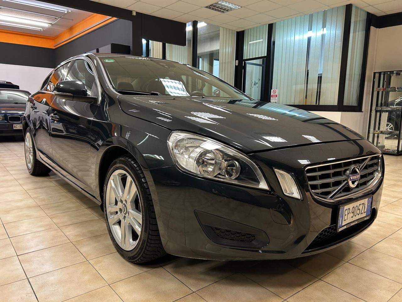 Volvo S60 - 2013 D3 2.0 136cv 125.000 km