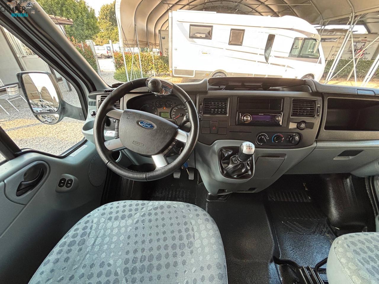 CHALLENGER GENESIS 43 - mansardato con letti a castello in coda