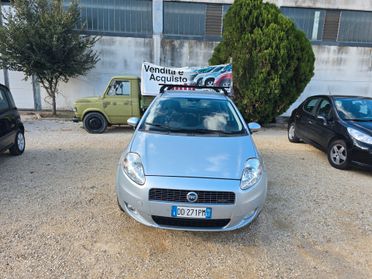 Fiat Grande Punto 1.3 MJT 75 CV 5 porte GANCIO TRAINO