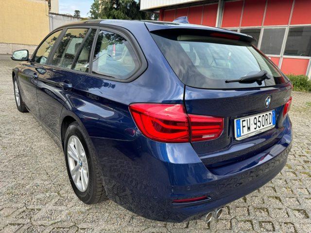 BMW 320 i Touring Business Advantage aut.