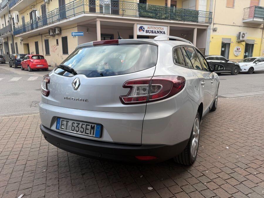 RENAULT MEGANE SW 1.6 GPL PRIVILEGE CERTIFICATA