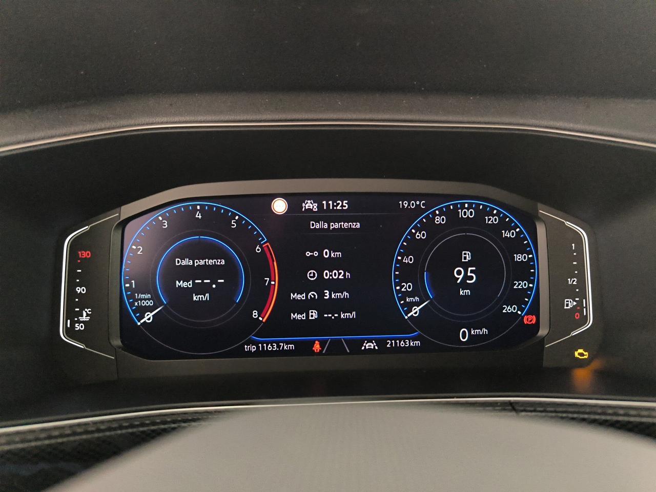 Volkswagen T-Cross 1.0 tsi r-line plus 115cv
