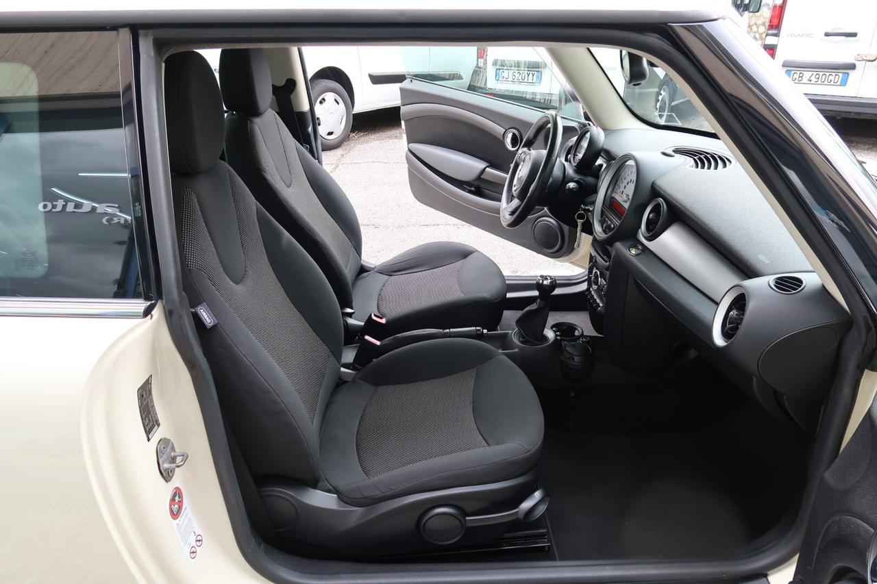Mini 1.6 16V One D
