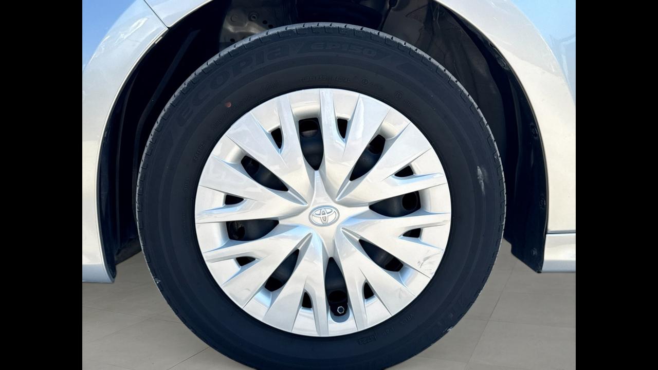 TOYOTA Yaris IV 2020 - Yaris 1.5h Active