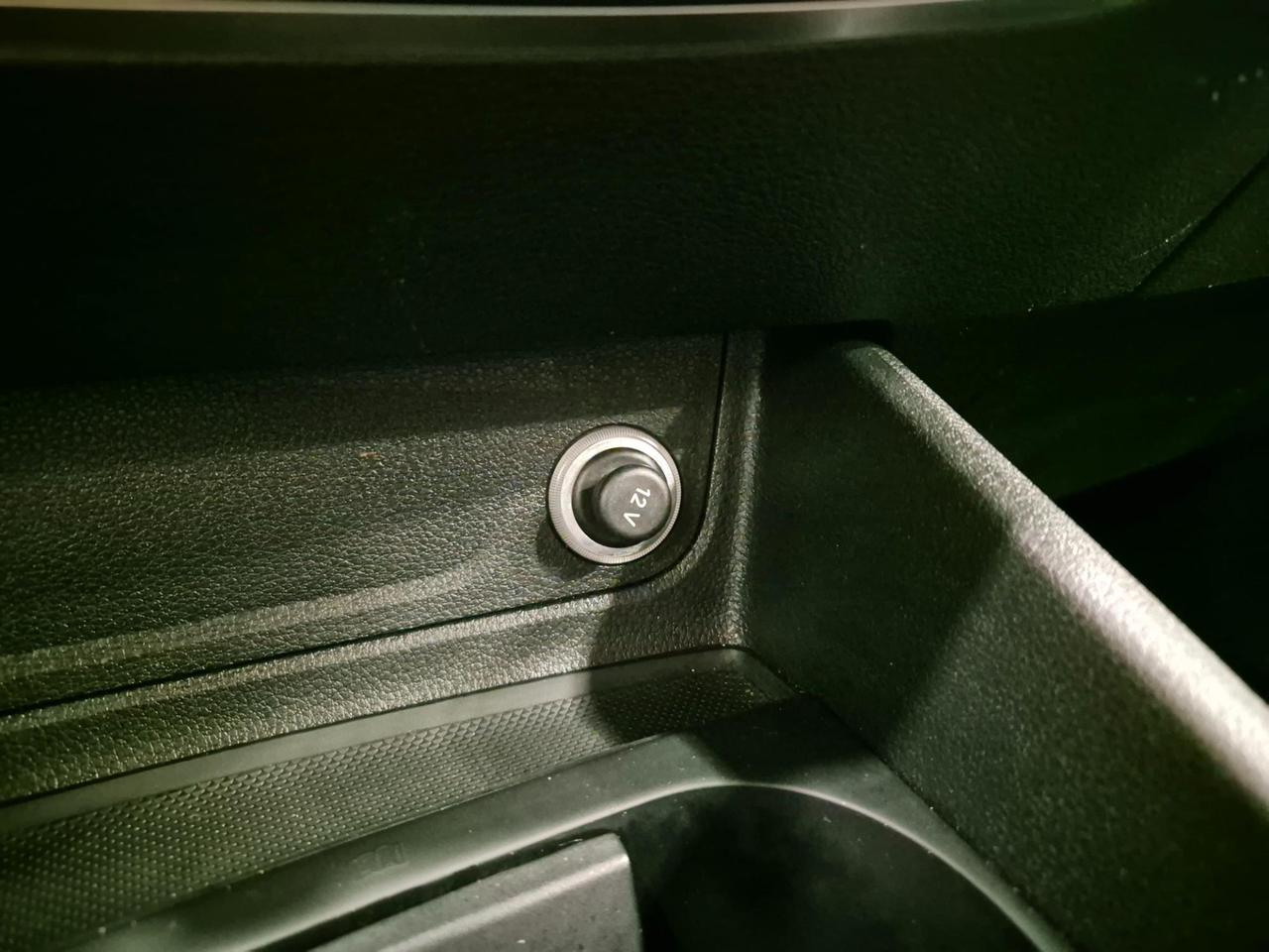 Audi Q2 1.6 tdi Design - NEOPATENTATI - Cruise/Lim - Sens. Post. - Navi