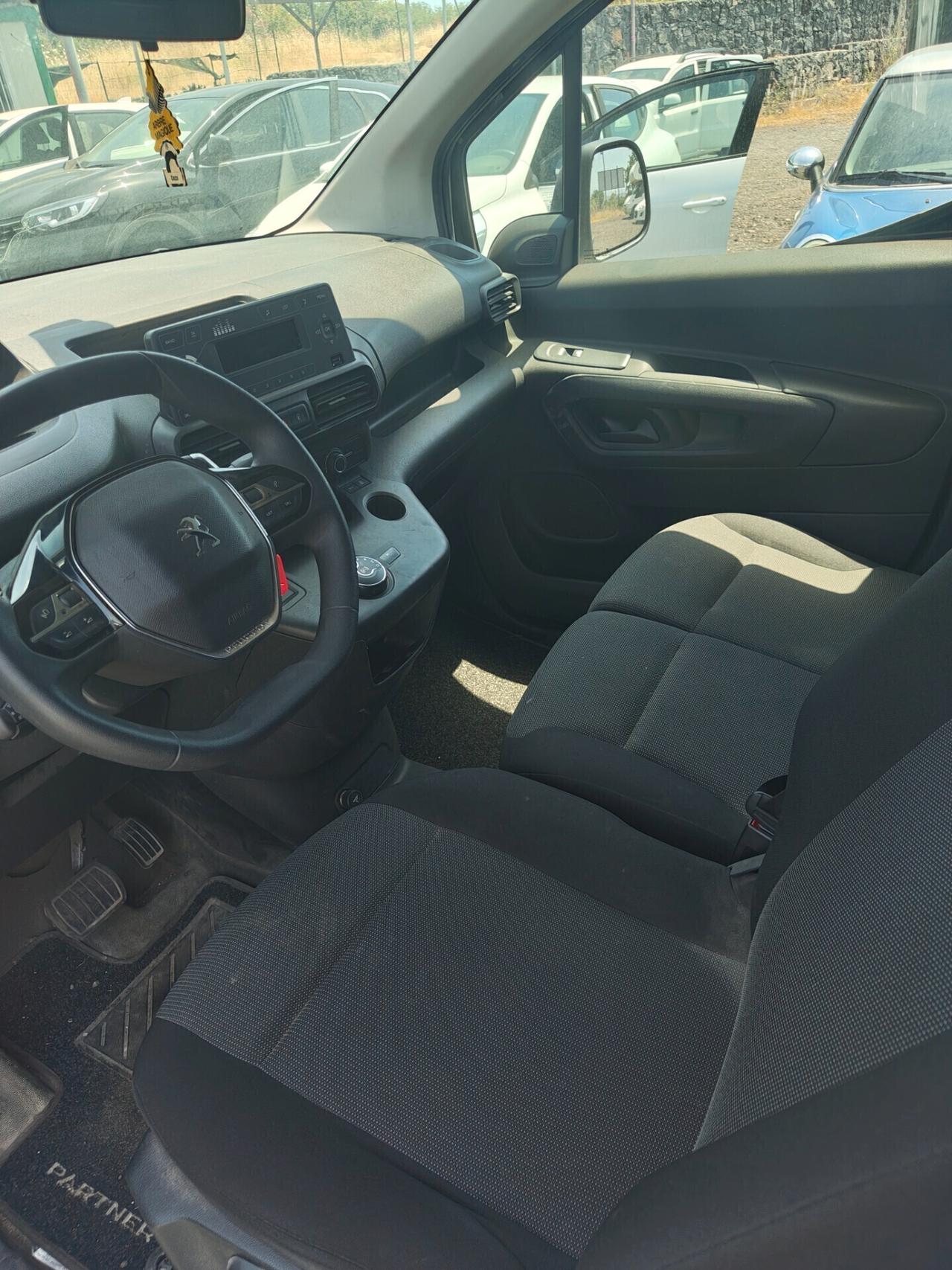 Peugeot Partner BlueHDi 130 EAT8 S&S PL Furgone Premium
