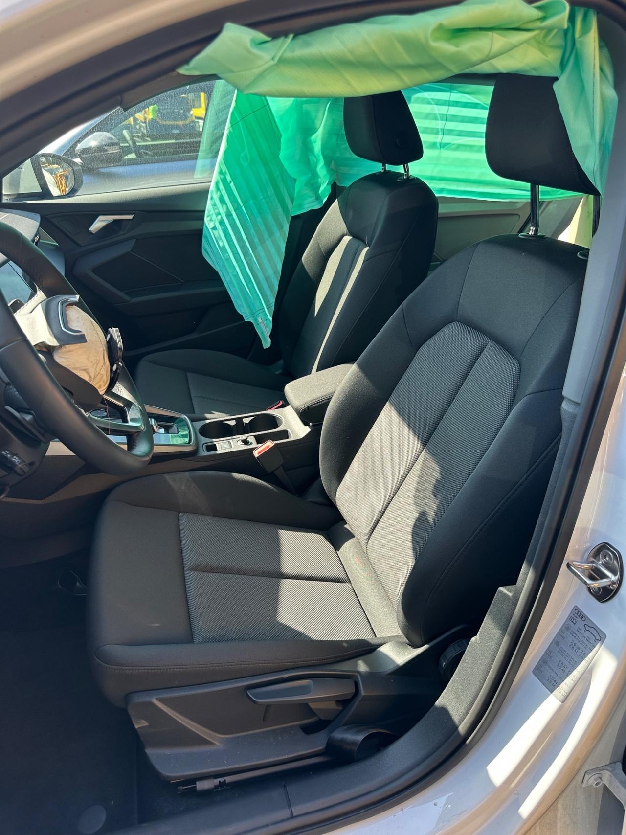 Audi A3 SPB 40 TFSI e S tronic SINISTRATA
