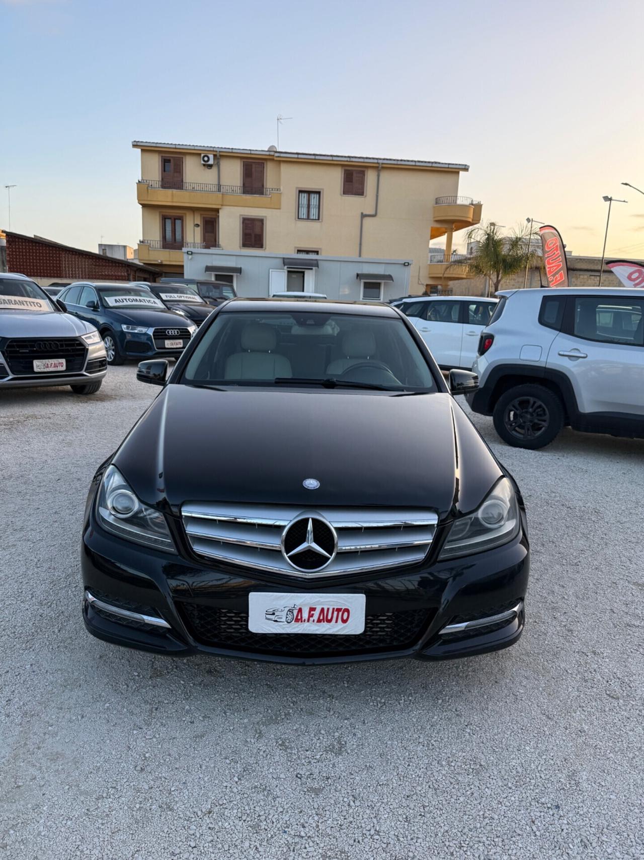 Mercedes-benz C 200 CDI BlueEFFICIENCY Avantgarde