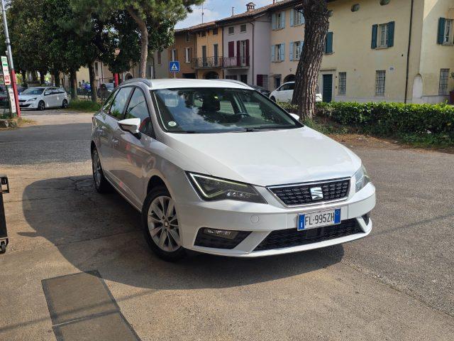 SEAT Leon 1.6 TDI 115 CV ST Style LED Navi ACC Radar SensPAR