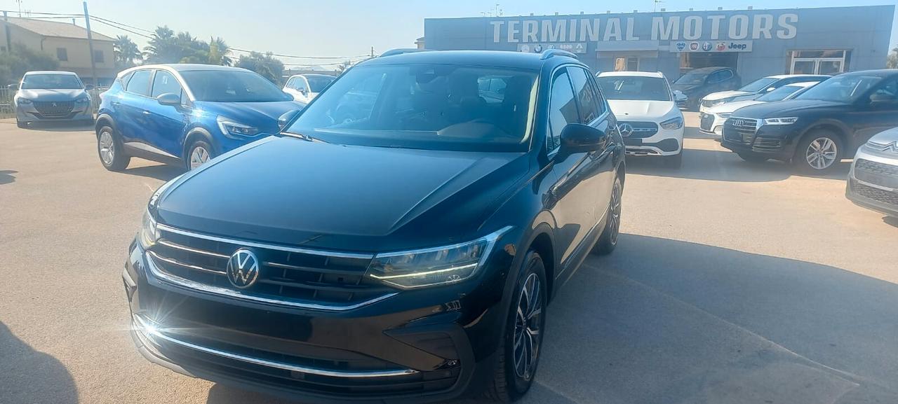 Volkswagen Tiguan 2.0 TDI 150 CV SCR DSG Life