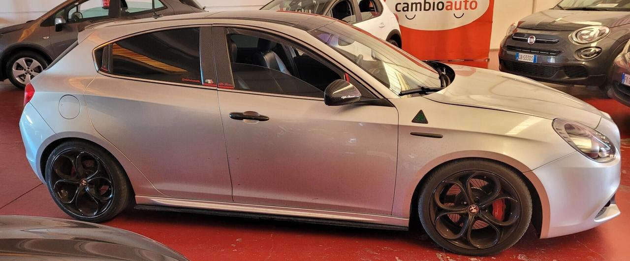 Alfa Romeo Giulietta 1750 TBi 235 cv Quadrifoglio Verde