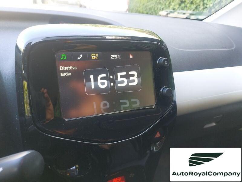 Toyota Aygo 1.0 VVT-i x-wave km 11600