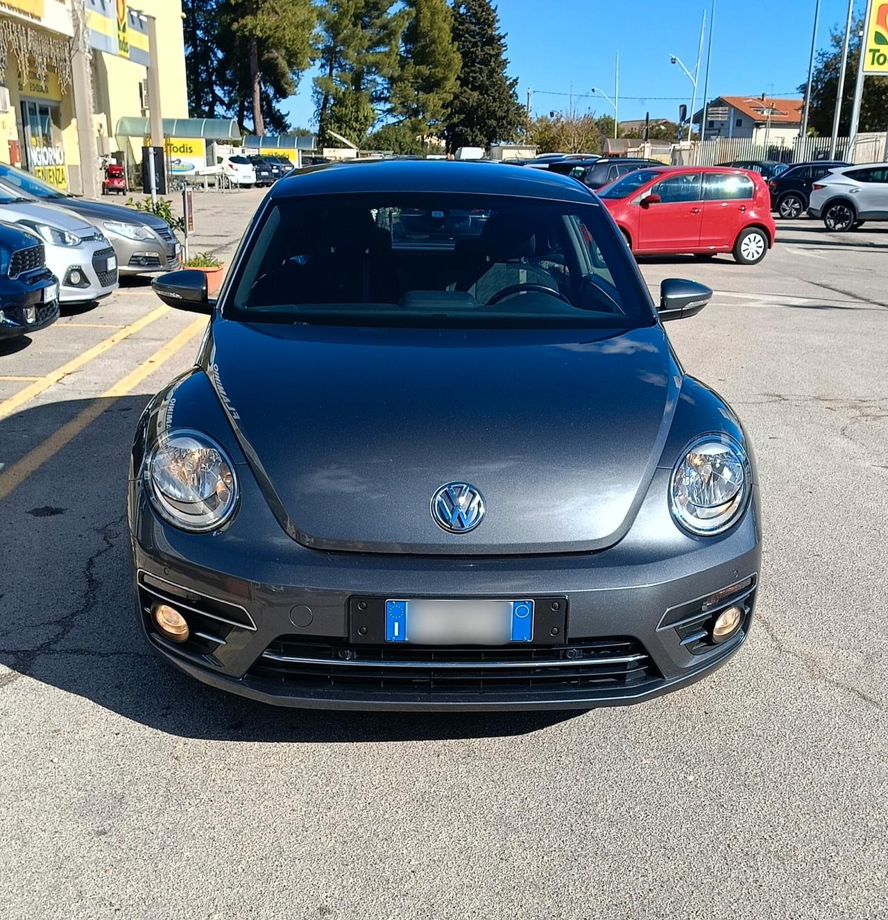 Volkswagen Maggiolino 2.0 TDI DSG Design BlueMotion Technology